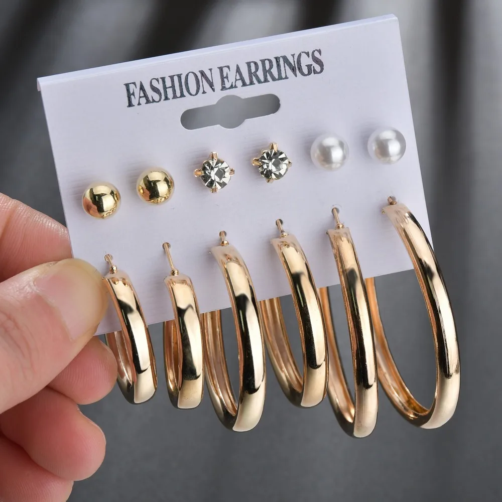 

Women's Earrings Set Pearl Earrings For Women Bohemian Fashion Jewelry 2020 Geometric Crystal Heart Stud Earrings