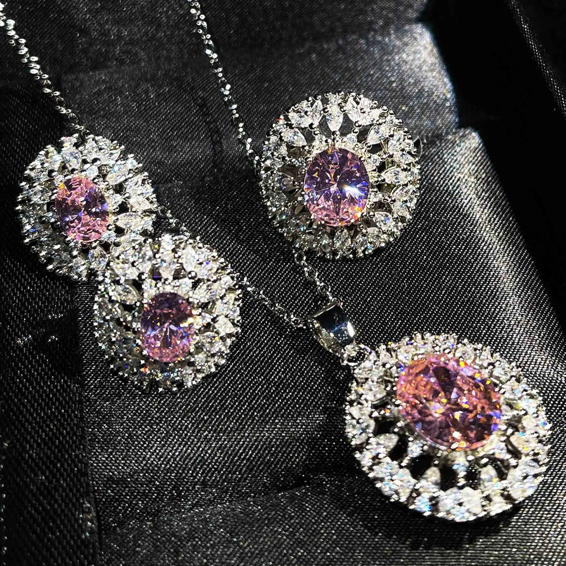 

Luxury Full Diamond Bridal Jewelry Set Pink Diamond Oval Pendant Necklace Earrings Ring Set Women, Like picture