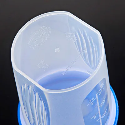 shaker bottle (3).jpg