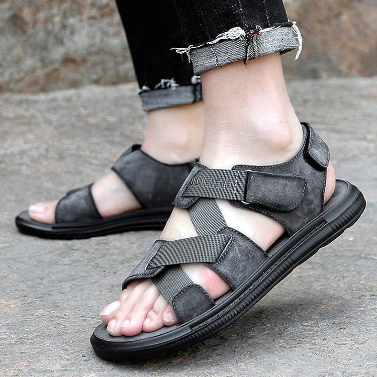 

2021 designer flat summer sandals men beach casual men leather sandals