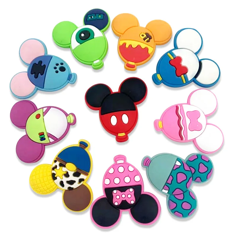 

Hot selling customized cartoon shoe accessories 2022 wholesale soft PVC creative food croc Charm