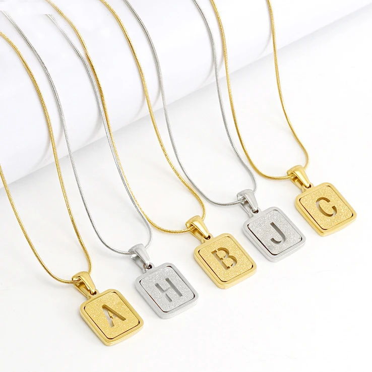 

Hip Hop Jewelry 18k Gold Plated Stainless Steel 26 Letter Hollow Pendant Snake Chain Irregular A-Z Alphabet Box Chain Necklace