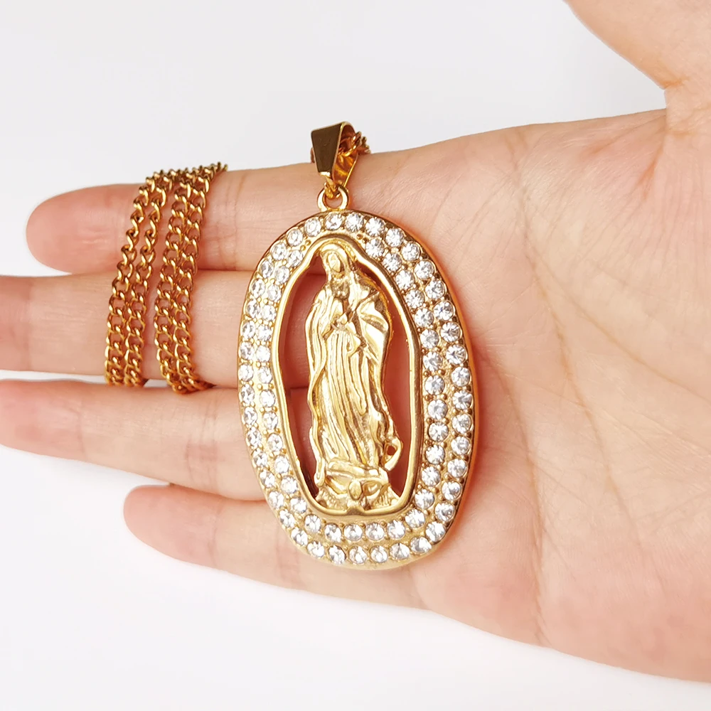 

2022 New Diamond Guadalupe Mary Pendant Necklace Virgin Mary Religious Figure Pendant Necklace Christmas Gift Stainless Steel