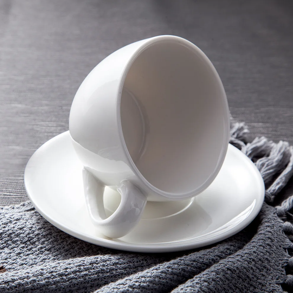 Best Seller Espresso Cup Pure Color Ceramic Coupe Shape Coffee Cup and Saucer Set