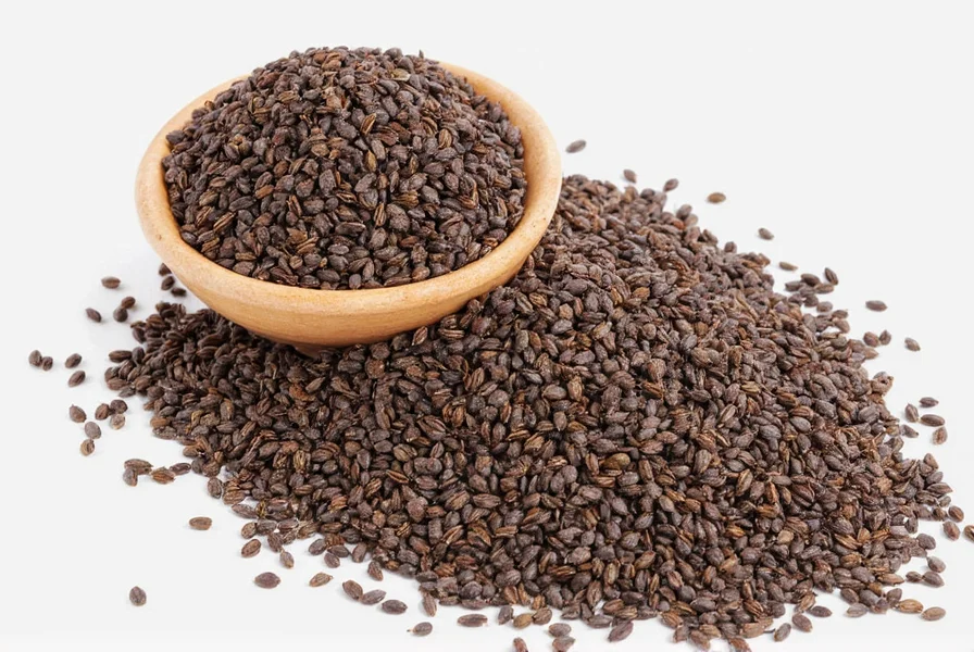 Fennel seeds in a glass bowl