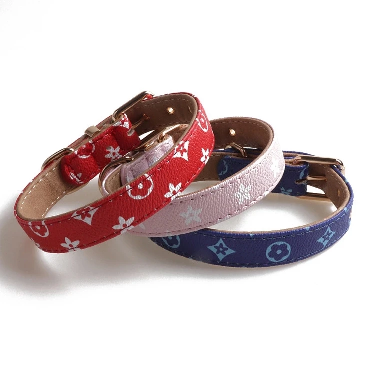 

Classic famous name brand designer print adjustable PU leather dog collar and leash