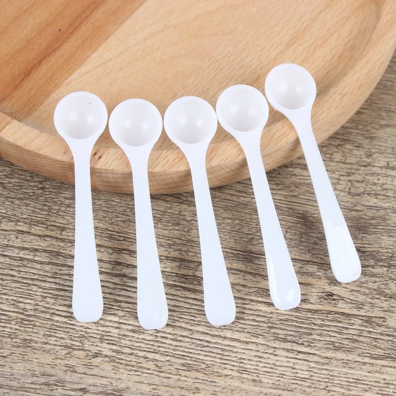 

0.5ml 0.25g Disposable white clear plastic spoon limit salt spoon 80mm long handle measuring scoop for powder