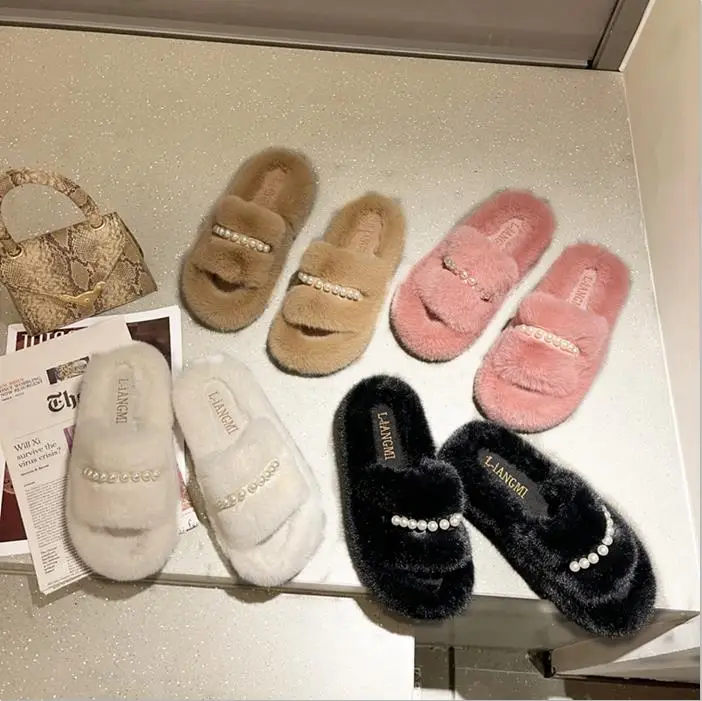 

2021 Hot Sale Luxury Winter new ladies Indoor anti-slip fur slippers pearl indoor warm plush slippers for women