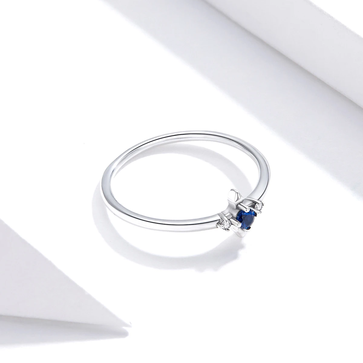 

High Quality Custom 925 Sterling Silver Women Simple Cross Blue Zircon Stone Rings