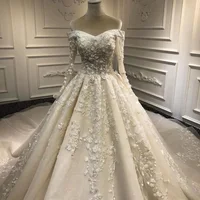 

Long Sleeve Off Shoulder Luxury Lace Pleating Long Train The Bride Wedding Dress Ball Gown