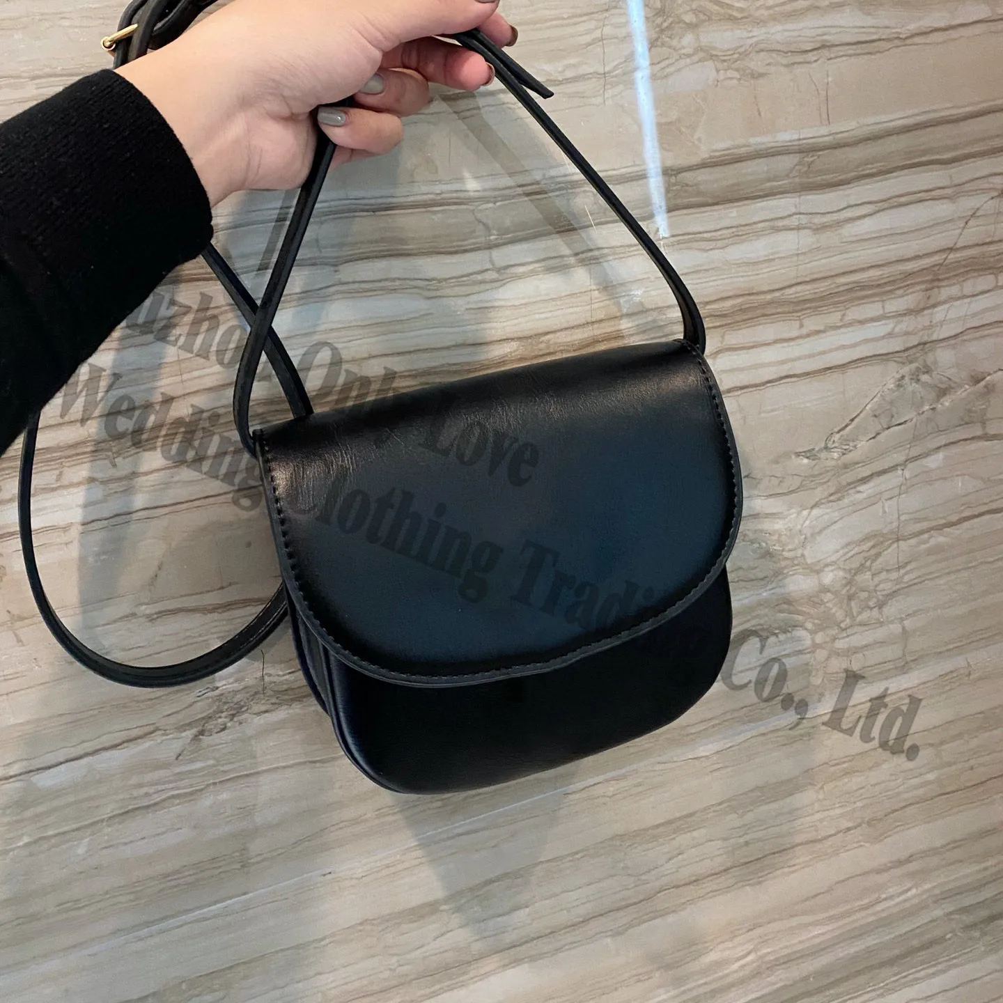 

2021 Hot sale Lady Fashion Burgundy Crossbody bag Genuine Leather Saddle Long Strap Shoulder bag