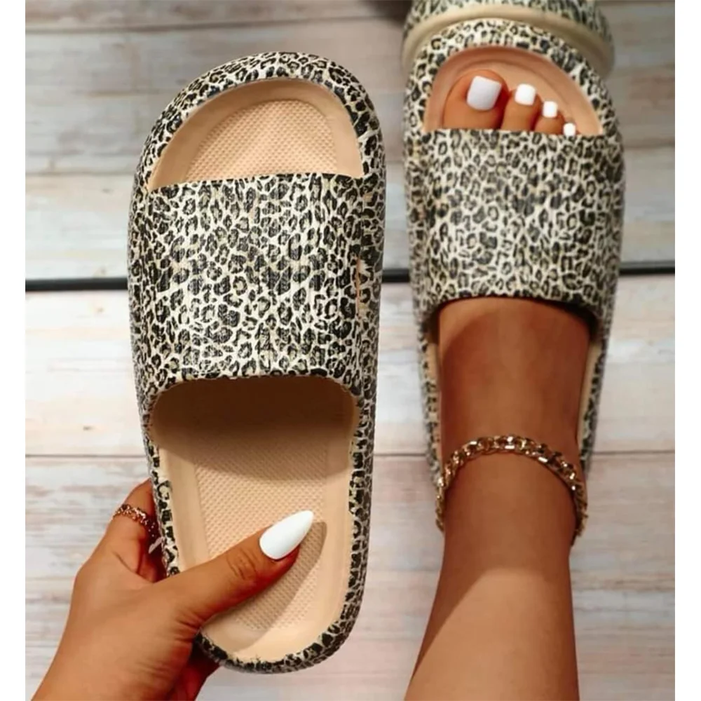

RTS Leopard Print Women Casual Beach Slippers Sandals Shoes