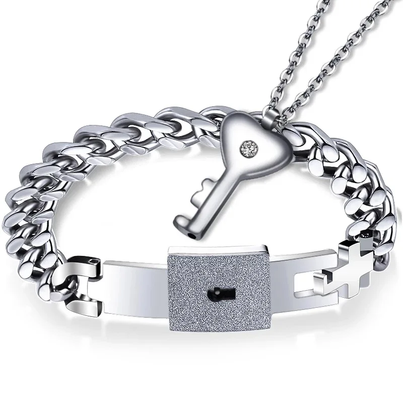 Lock & Key Charm Bracelet - 21cm