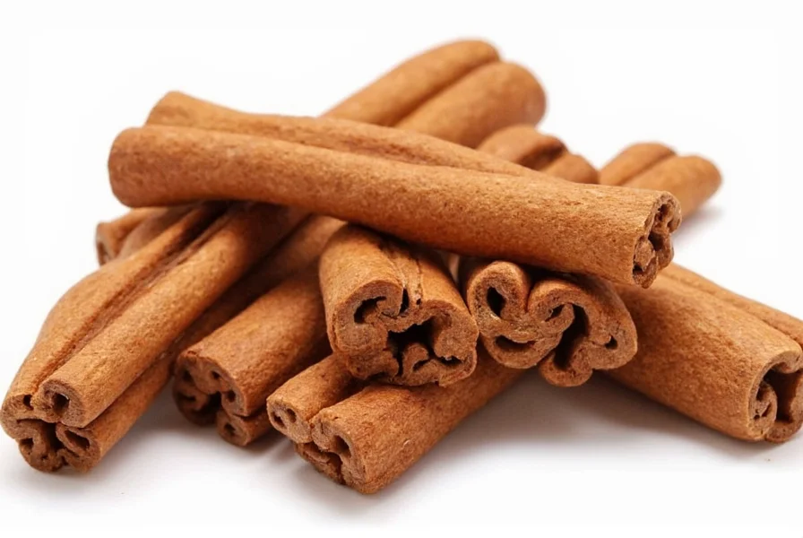 Cinnamon sticks arranged by variety with nutritional information