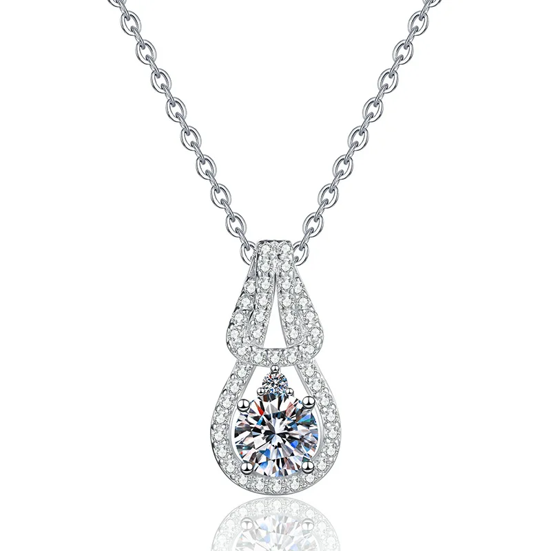 Exquisite Gourd-Shaped Pendant Necklace with 1Carat Moissanite Detailing on S925 Moissanite Necklace for Women