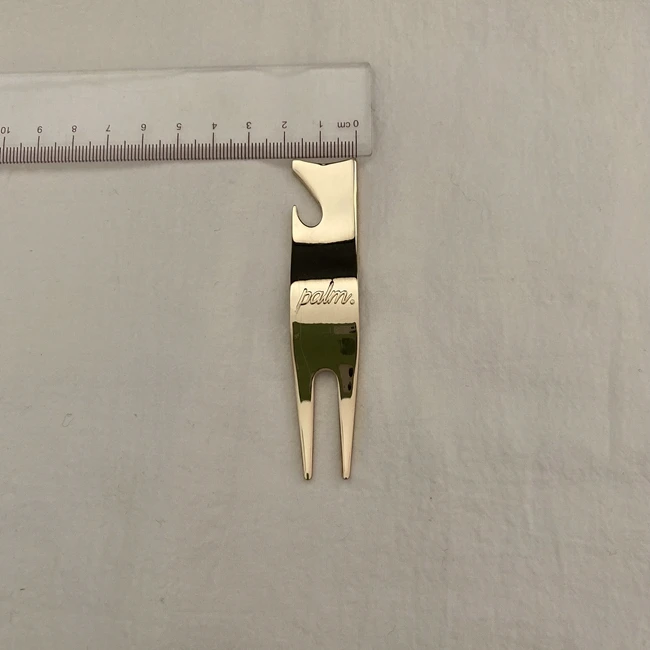 Wholesale Custom Logo Golf Divot Tool With Bottle Opener Function In