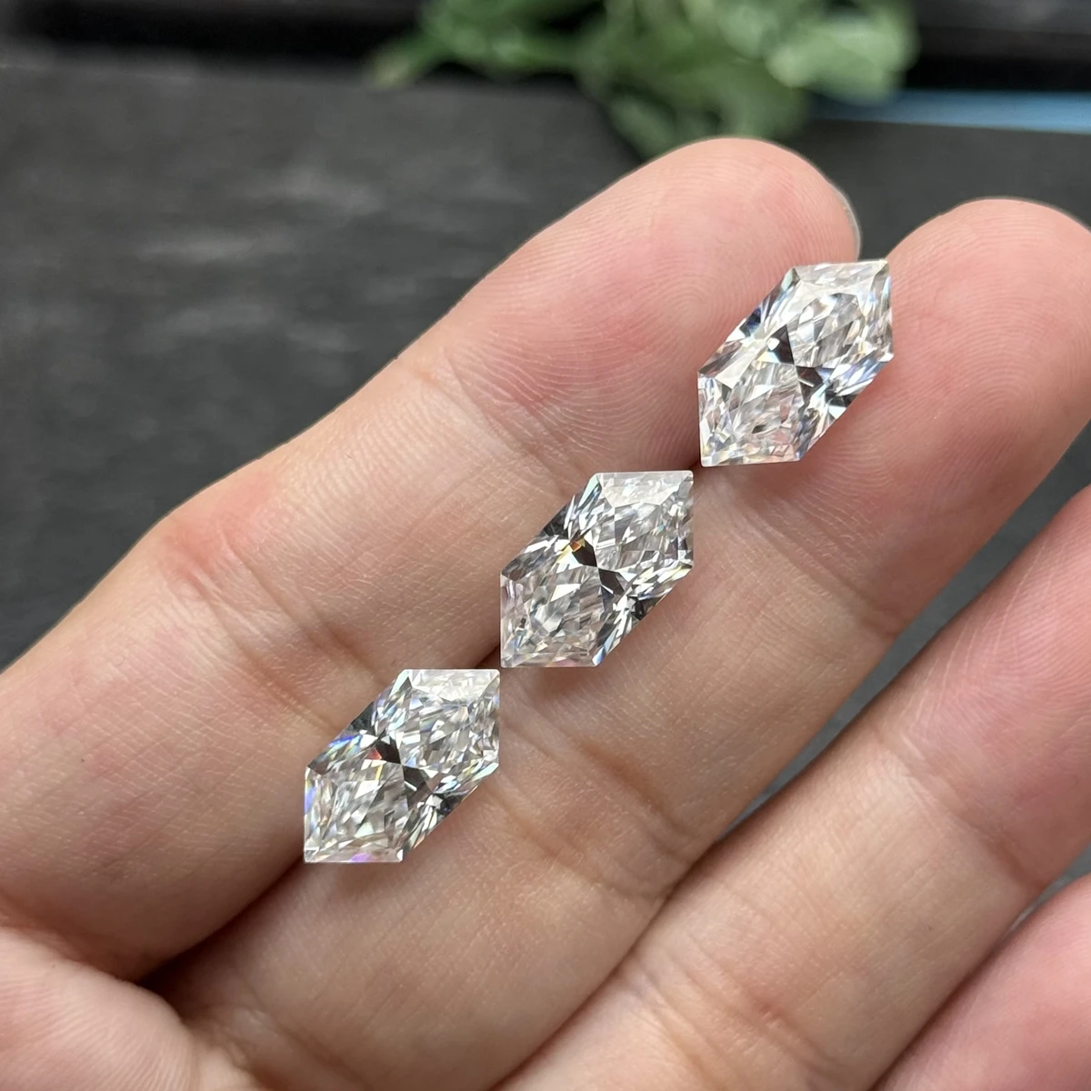 8x16mm 5 Carat Hexagon Shape White D VVS1 Lab Created Moissanite Gemstones