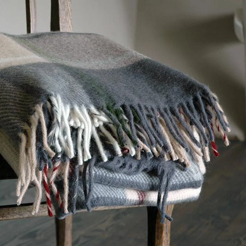 Luxury Pure Merino Polyester Cashmere Wool Chunky Knit Blanket for Sale supplier