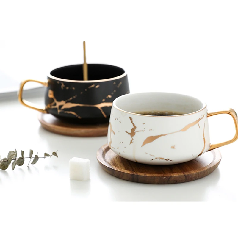 

Wholesale cheap Nordic style drinking coffee tea porcelain marble pattern with wooden mat Christmas wholesale ceramic mugs