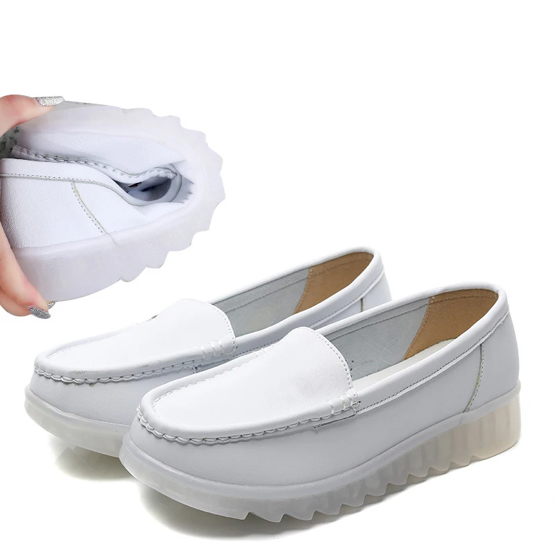 

Wholesale Summer White Women Soft Jelly Outsole Slip-on Comfortable Doctor and Nurse Medical Shoes