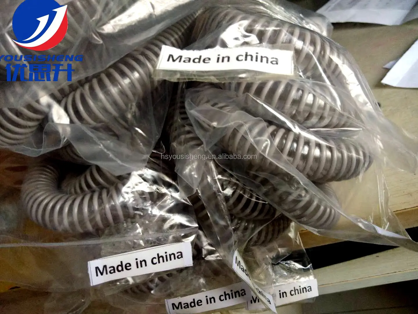 cpap hose1_.jpg