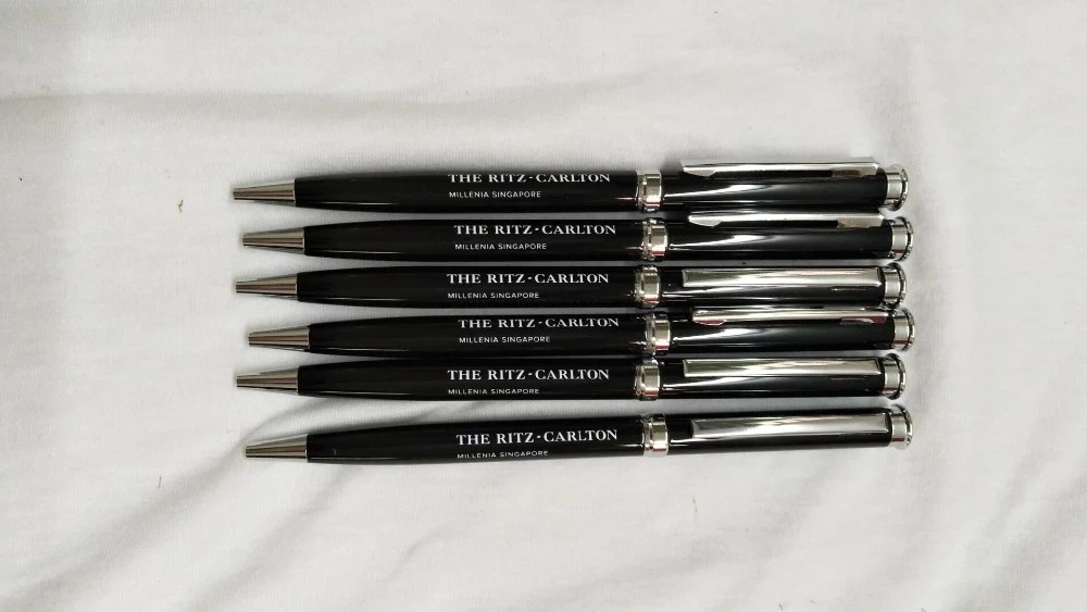 5 Star World Hotel Ritz Carlton Hotel Writing Ball Pen Metal Twist