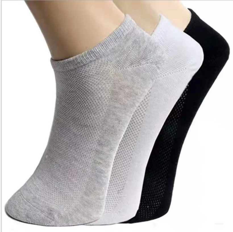 

2020 new four seasons Mesh socks Breathable elastic man and woman socks chape socks in stock