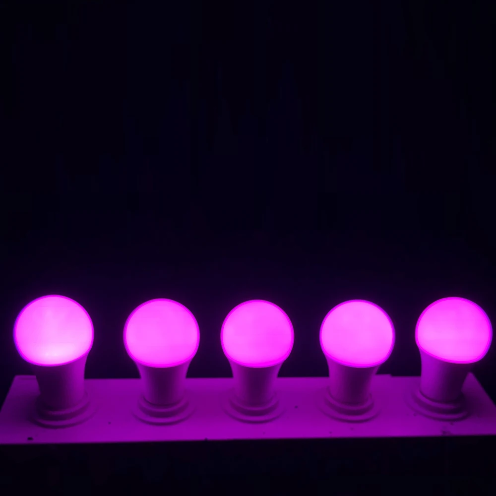 2020 hot selling 9w E26 E27 base RGB Multicolor Remote Control Wireless Led Smart Bulb light