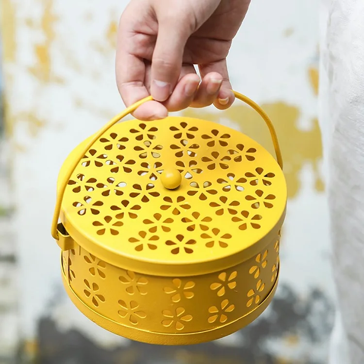 
Classical Design Portable Metal Incense Holder Incense Burner for Home and Camping Retro Portable Iron incense burner box 