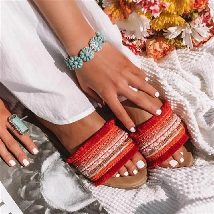 

Wholesale Hot Sale Women Flat Sandals 2022 Summer Outdoor Beach Ladies Slippers Slides Flip Flops