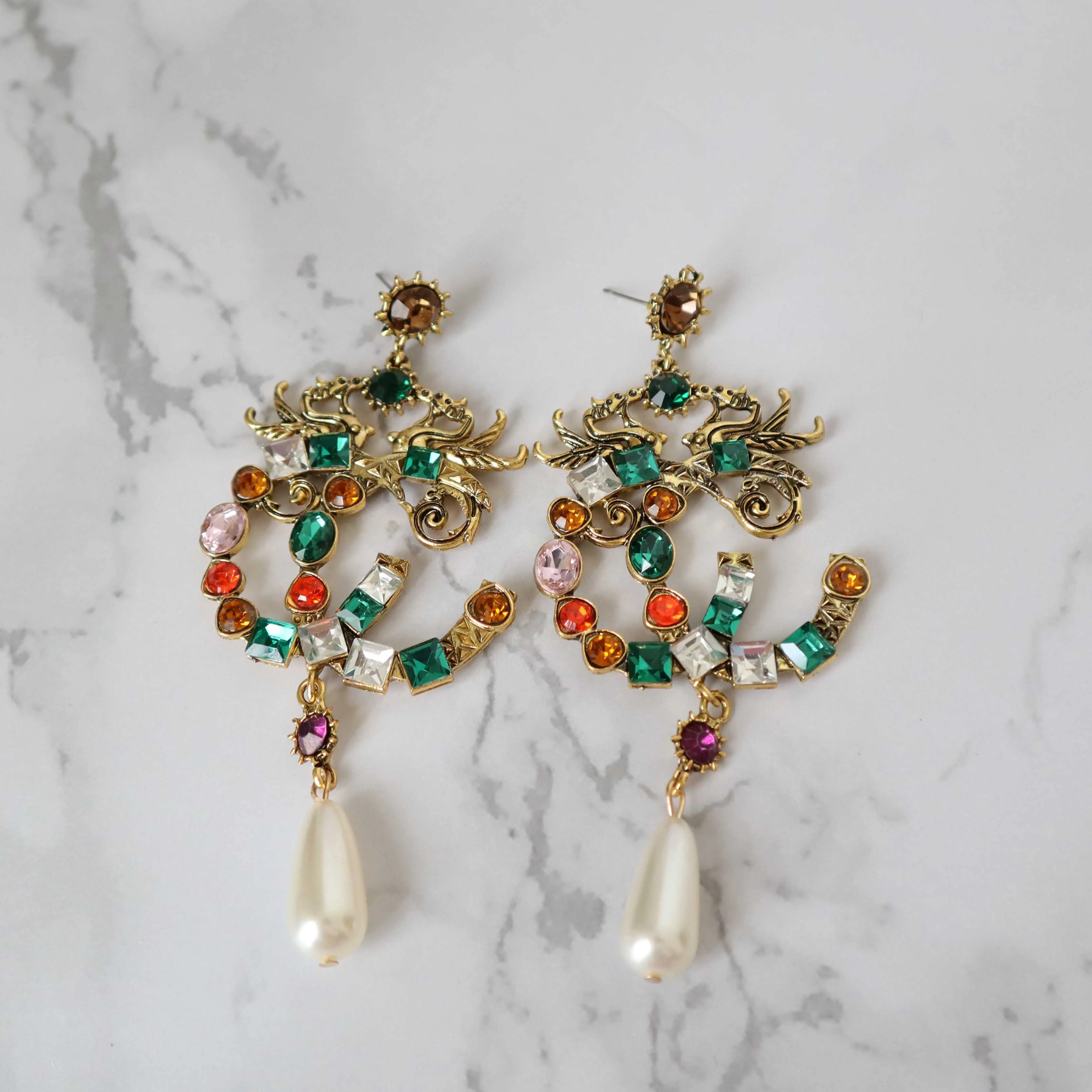 热卖黄金水钻时尚女性饰品耳环