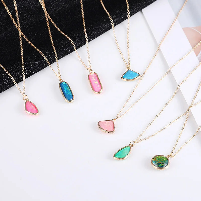 

Fashion 2020 Statement Necklace Boho Irregular Colorful Crystal Pendant Necklace For Women Gold Chain Charm Necklace (KNK5227), Same as the picture