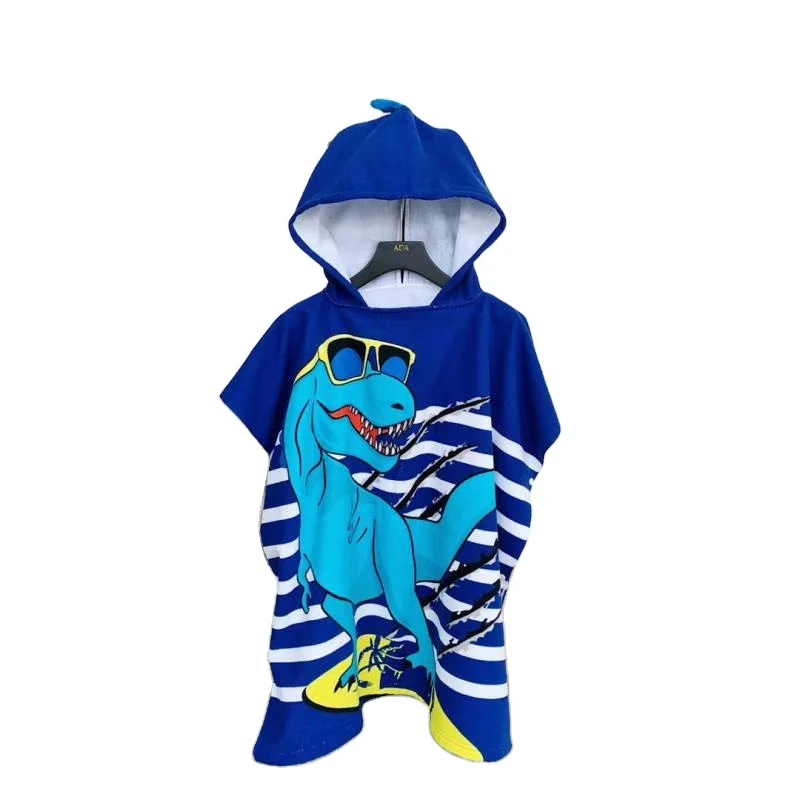 

The new hooded bath towel spot European and American cartoon formaldehyde-free bathroom beach large size can wear absorbent chil