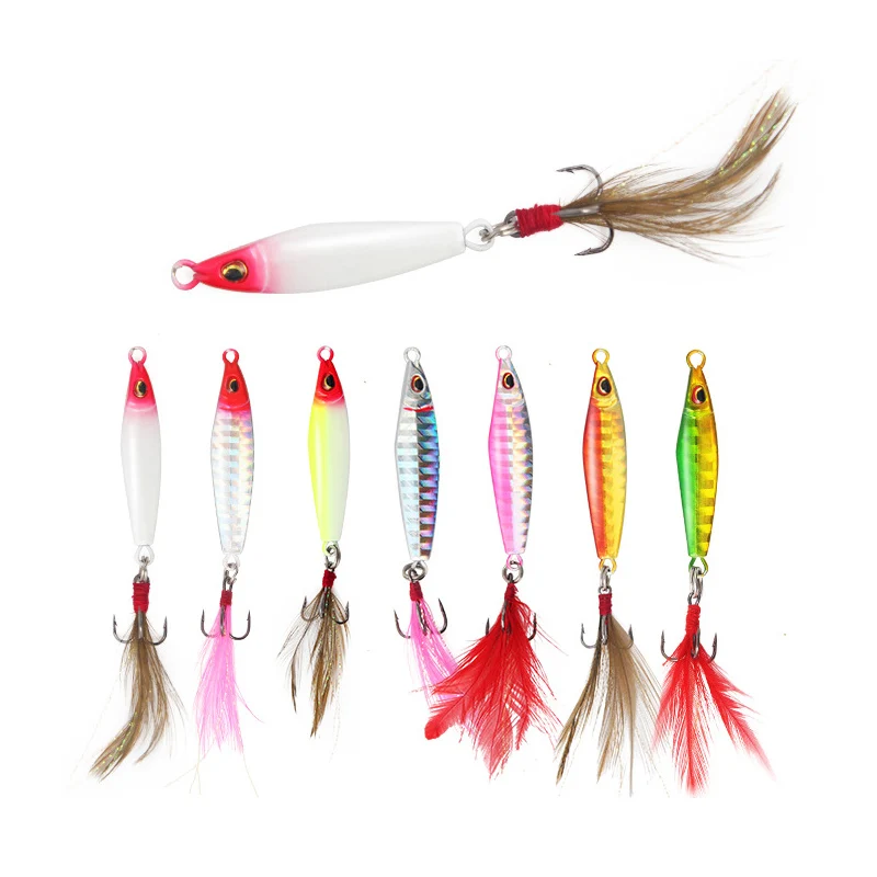

China Wholesale Simulation sequins 5g/10g/15g three hook bait with feathers, 7 colors