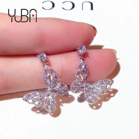 

Hesiod Super flash butterfly rhinestone Crystal Bridal earrings for women