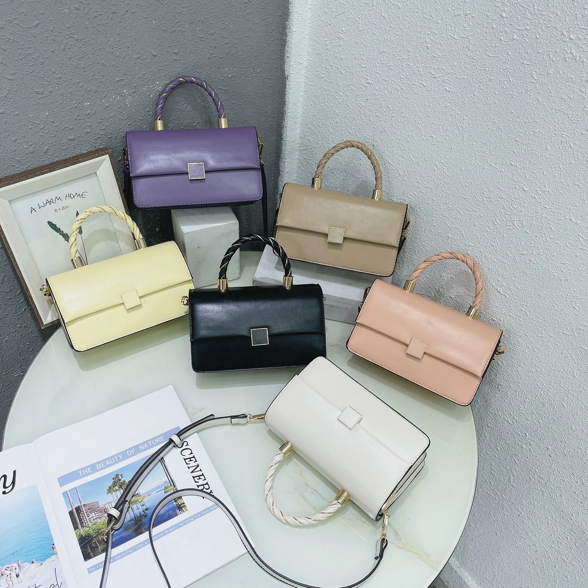 

Casual Trendy Fashion OEM/ODM Square Shoulder Bag Leather Crossbody Bags For Women