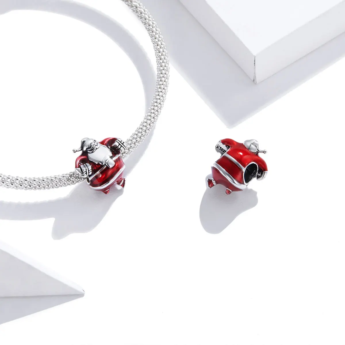 

2020 Popular Santa Claus Metal Jewelry Charms Jewelry Making Christmas Bracelet Charms