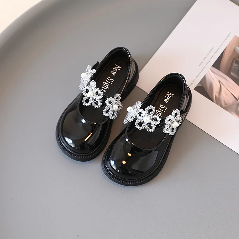 

2022 spring British style children's leather shoes soft bottom Mary Jane girls single shoes little girl black performance shoes, Black/white