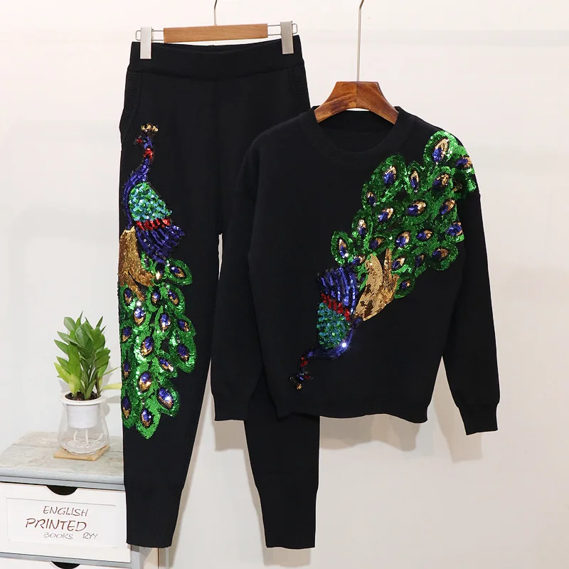 

Q354 Autumn 2020 New Women's European Sequins embroidered pattern Loose Knitted Shirt Pants Suit two piece set, Shown