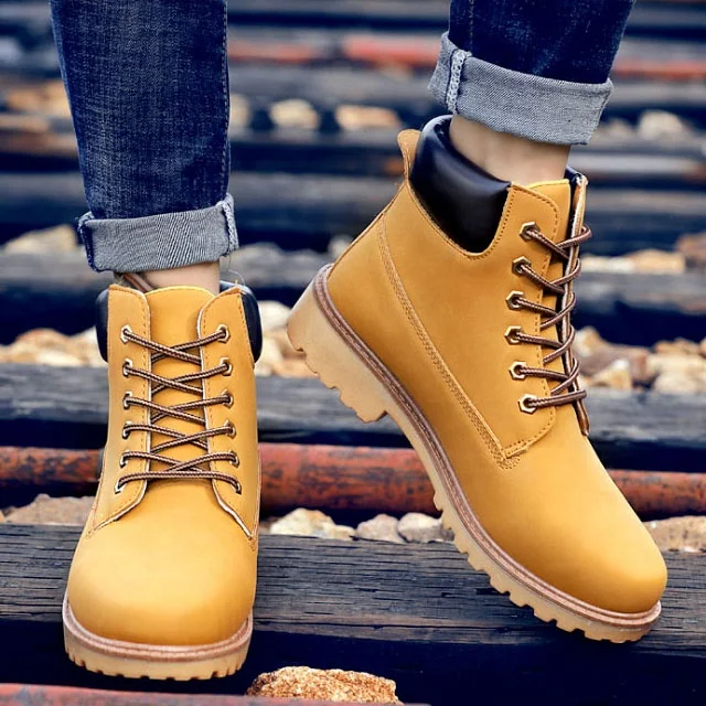 

New plus-size 38-48 men's trend for matching pointy velvety warm man boot, Customized colors