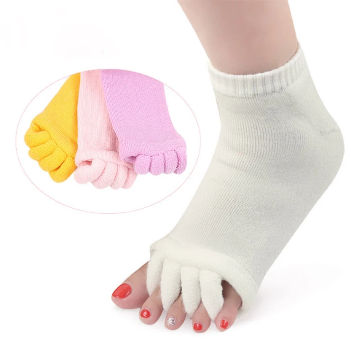 

Hot Selling Toe Separator Massage Cotton Yoga Toe Sock, Foot Massage Toeless Yoga Socks, 9colors