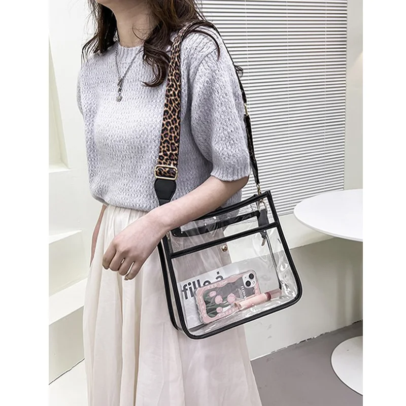 

Dream.G Women Zip Open Leopard Strap PVC Clear Crossbody Bag