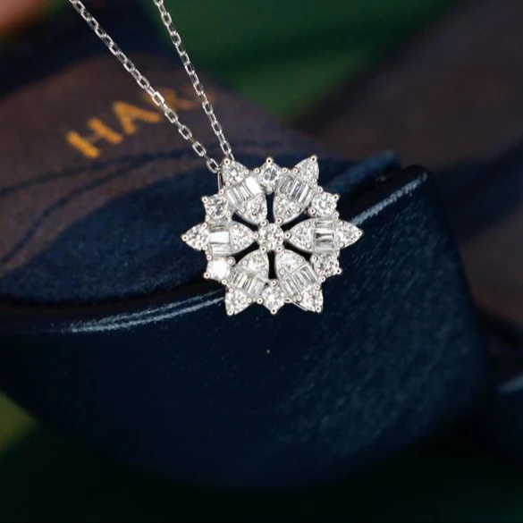 2021 New Style Snowflower Shap