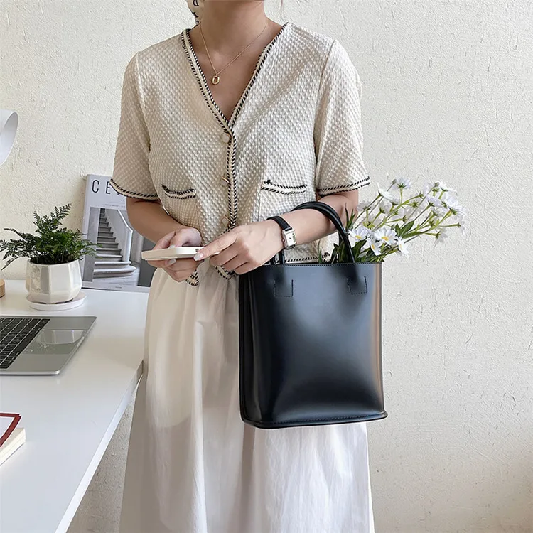 

Hot sale Korean female student hand bag female fashion handbag PU leather large capacity small square handbag