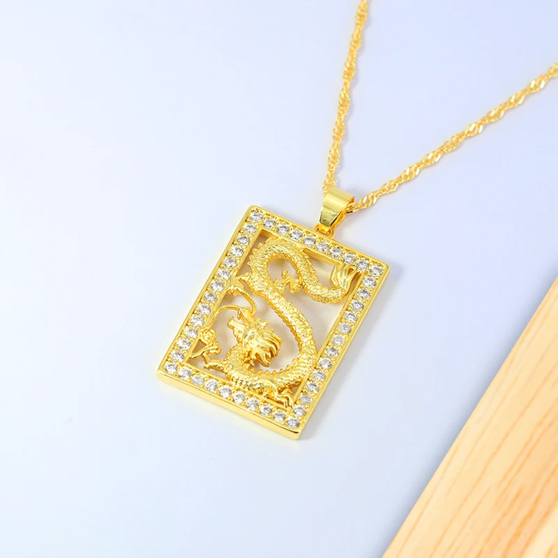 

Luxury Hip Hop 18K Gold Plated Cubic Zirconia Iced Out Square Snake Pendant Necklace Jewelry Gold Dragon Necklace