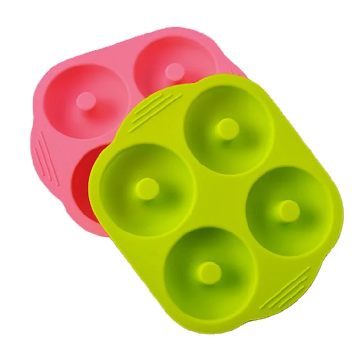 

Innovative new convenient multi-functional environmental protection silicone 4 even doughnut & cake mold, Pink/green