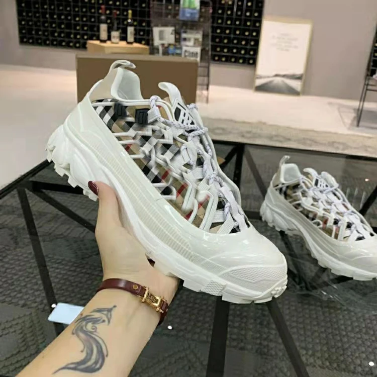 

Luxury Brand Beige Checkered Cotton Sneakers Vintage Arthur Plaid Printed Fabric Comfortable Thick Soled Shoes