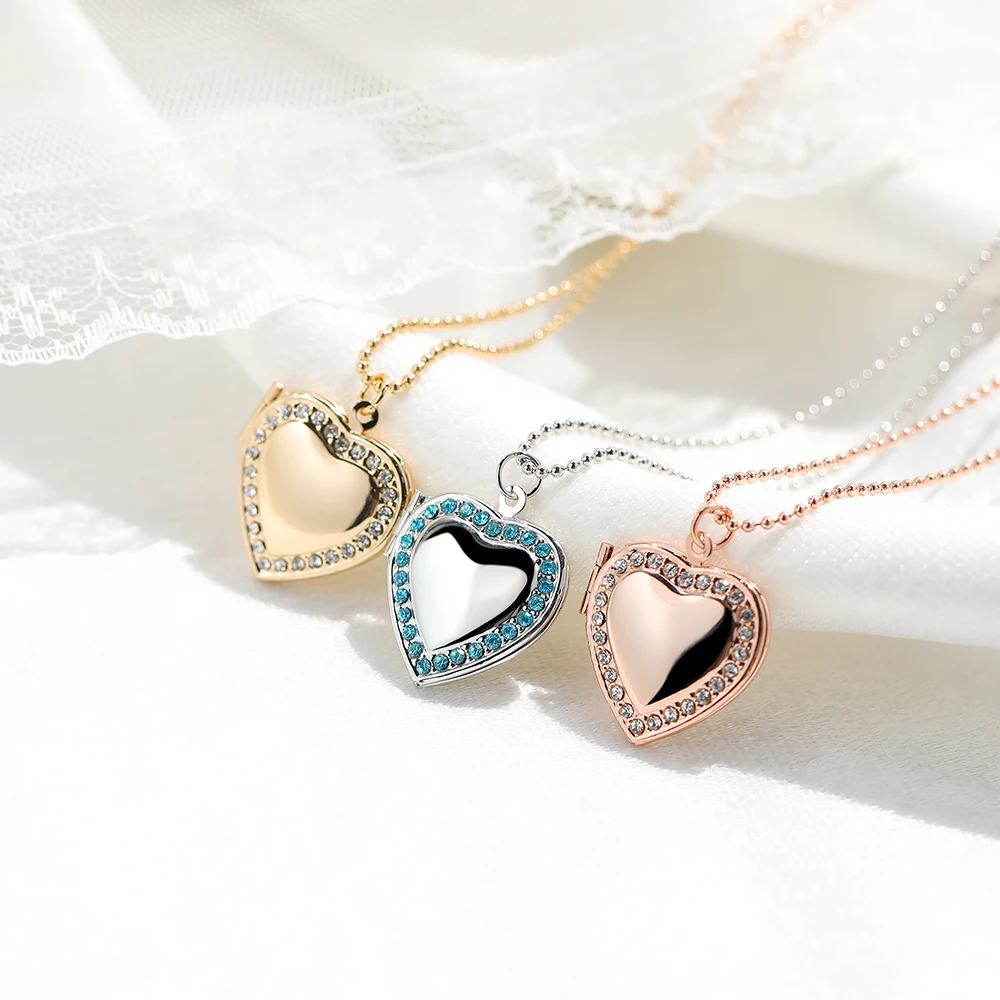 

Statement Photo Frame Necklace Box 18K Gold Plated Heart Locket Rhinestone Pendant Necklace For Women