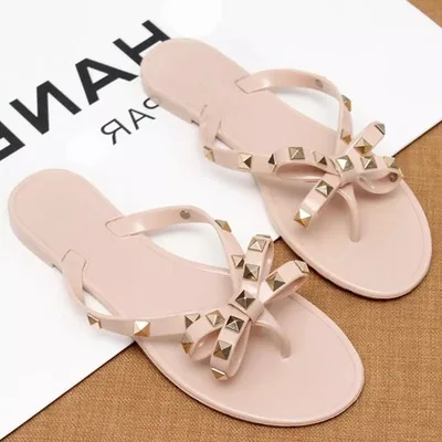 

Summer new style custom design fashion rivet crystal bow ladies beach sandals