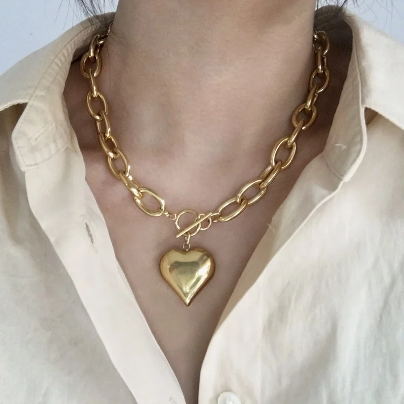 

Trendy Llink Chains Stainless Steel OI Buckle 18K Gold Pendant Necklace